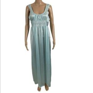 VINTAGE NWT Bernette New York Blue Lingerie Embroidered Nylon Night Gown Large